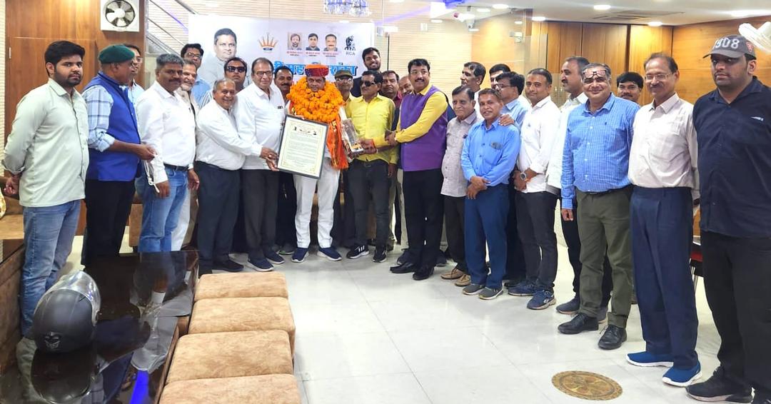 राजस्थान शतरंज संघ की विशेष साधारण सभा में श्री महावीर रांका का AICF के राष्ट्रीय उपाध्यक्ष बनने पर जिला संघ के प्रतिनिधियों ने किया स्वागत अभिनंदन किया